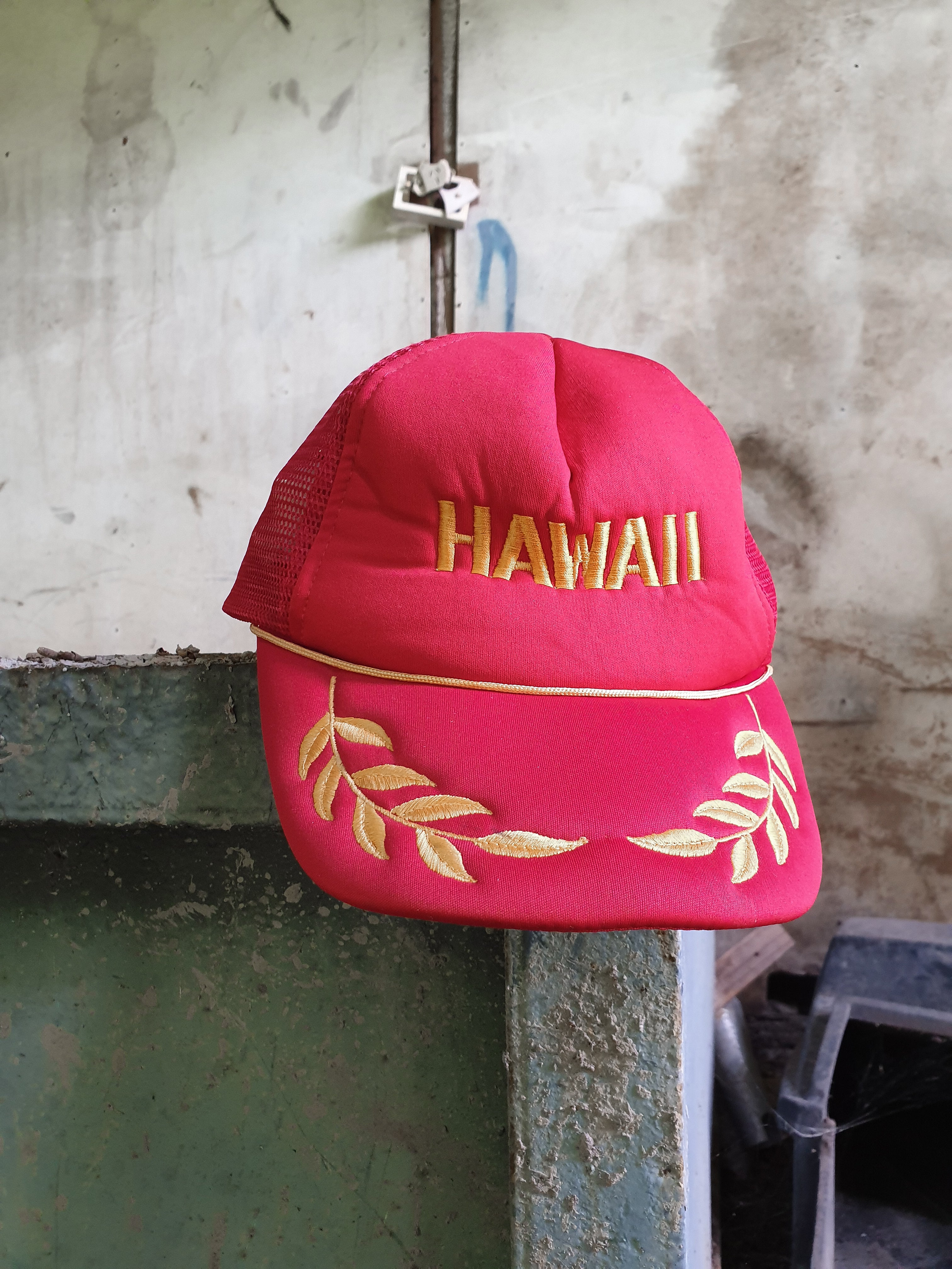 Hawaii cap