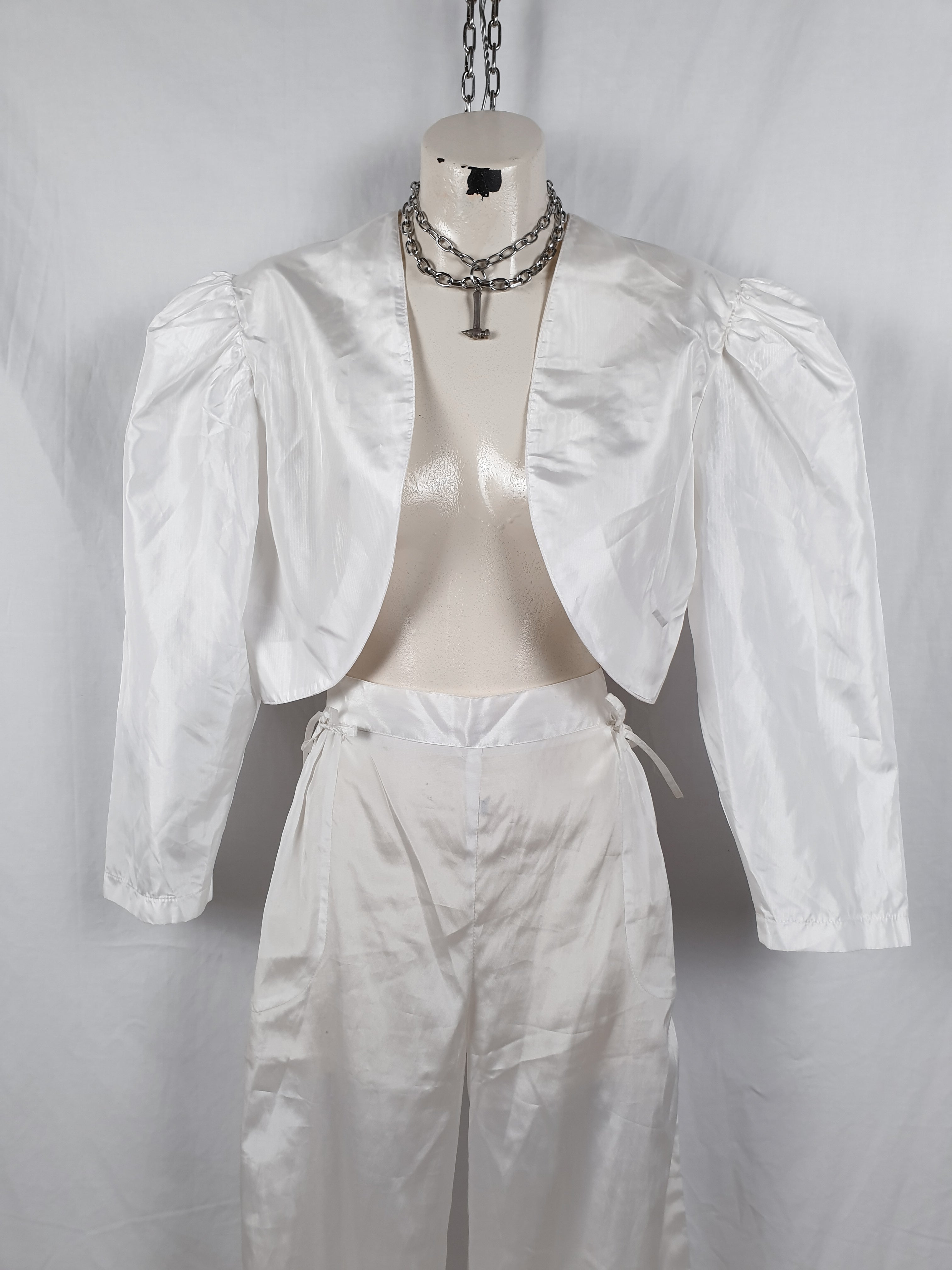 Vintage 1980s Cropped White Tafetta Bolero Jacket