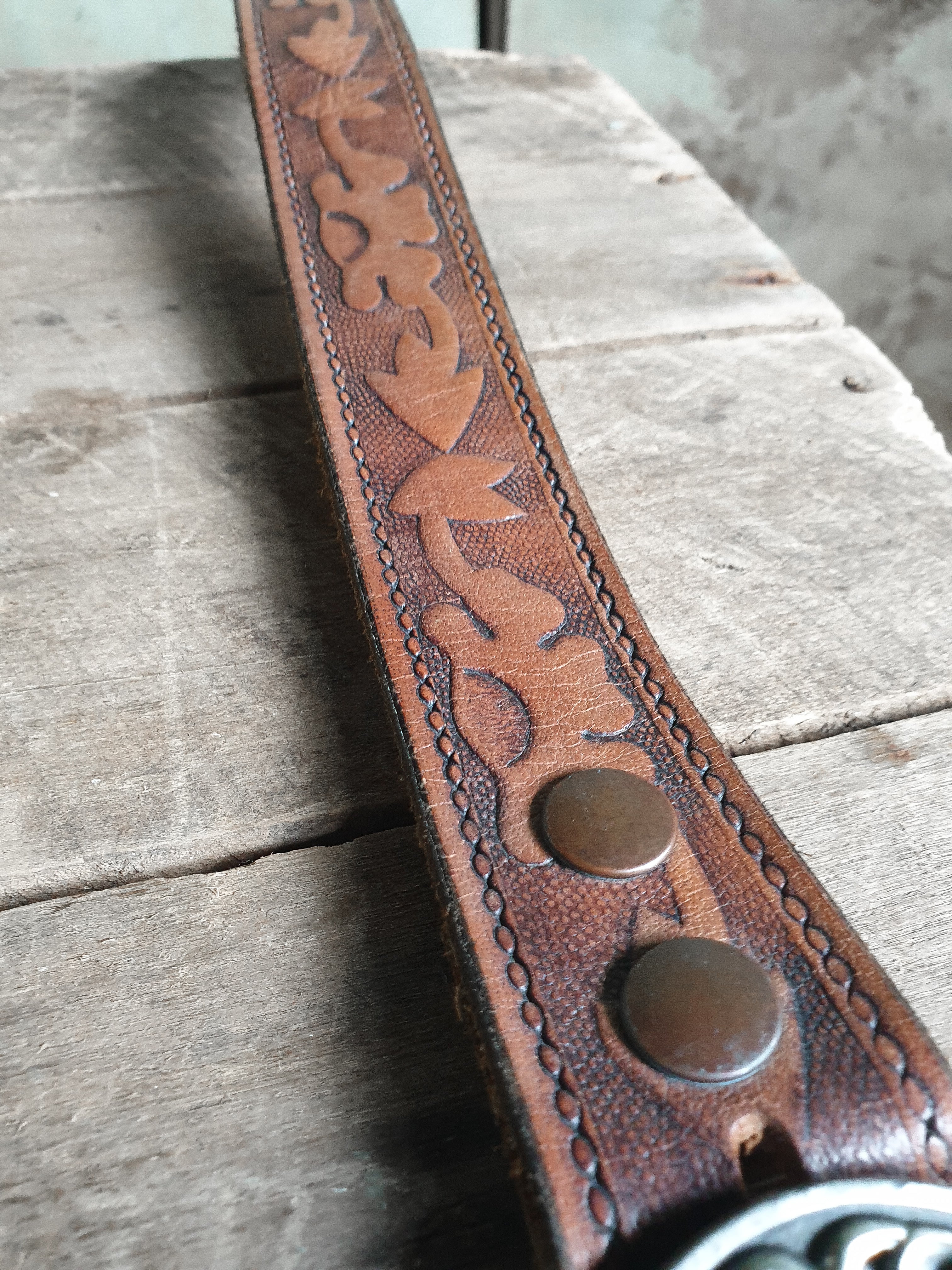 Vintage Brown Tooled Leather Belt