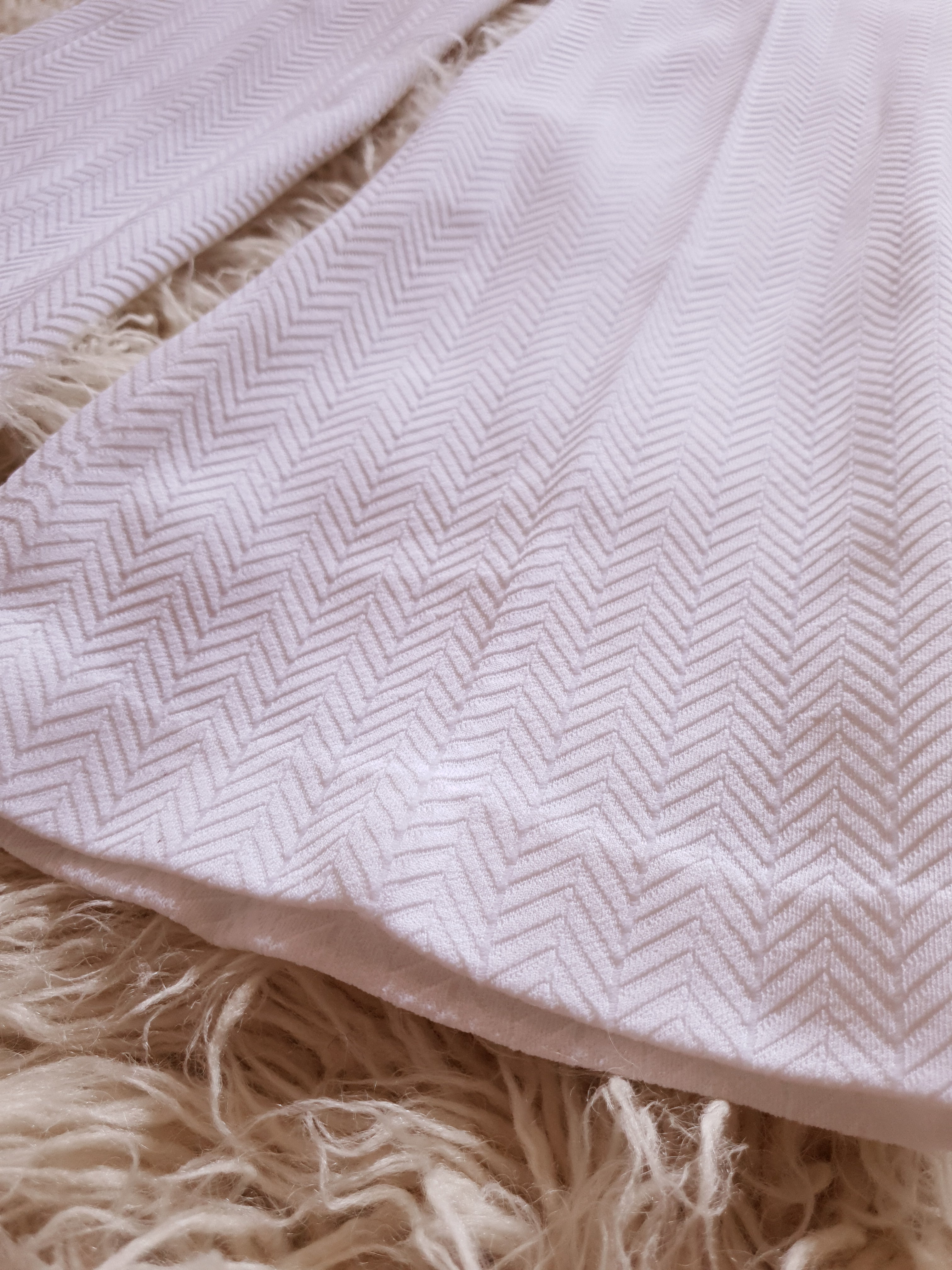 Vintage 1970s/80s White Zig Zag Flares