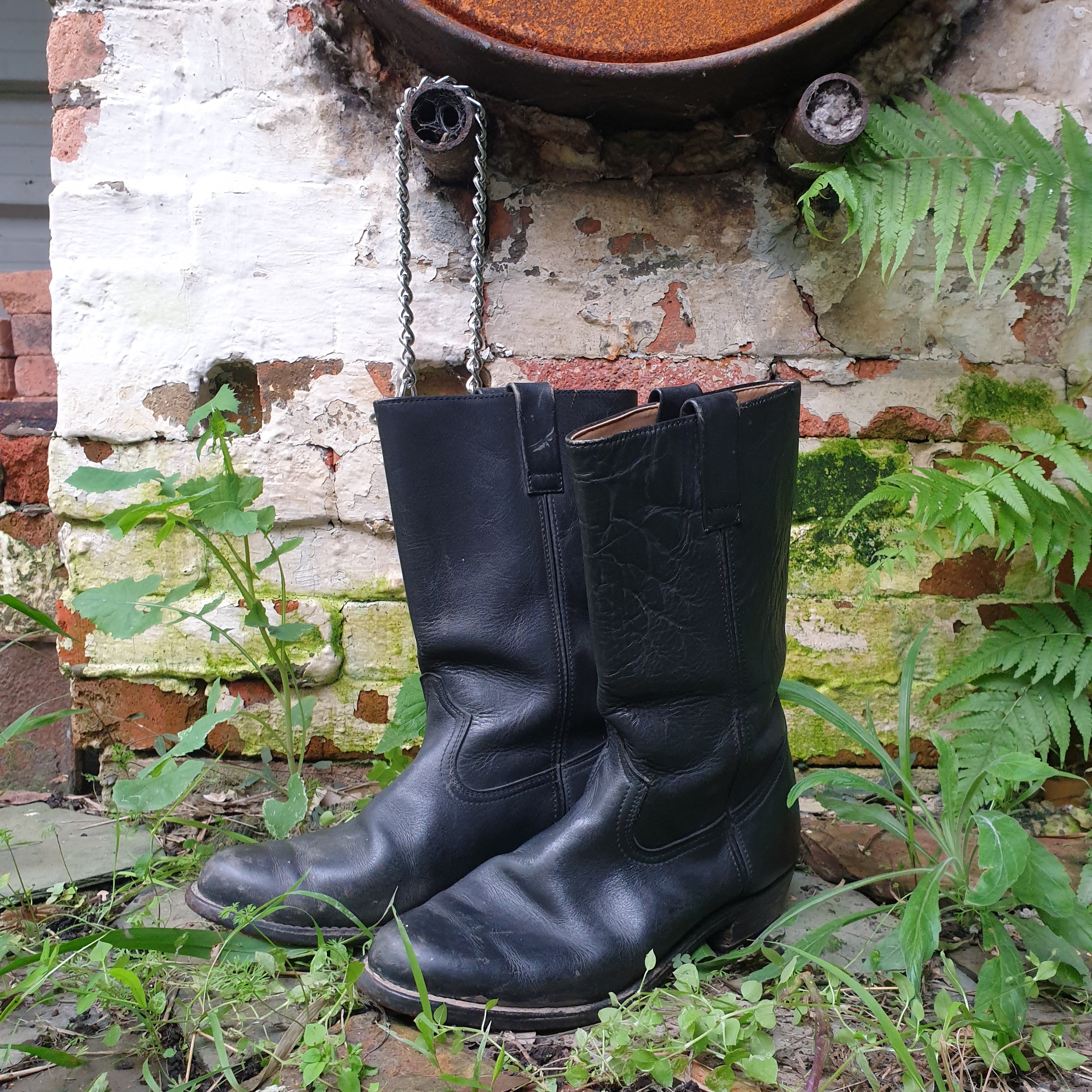 Vintage Classic Black Leather Cowboy/Moto Boots