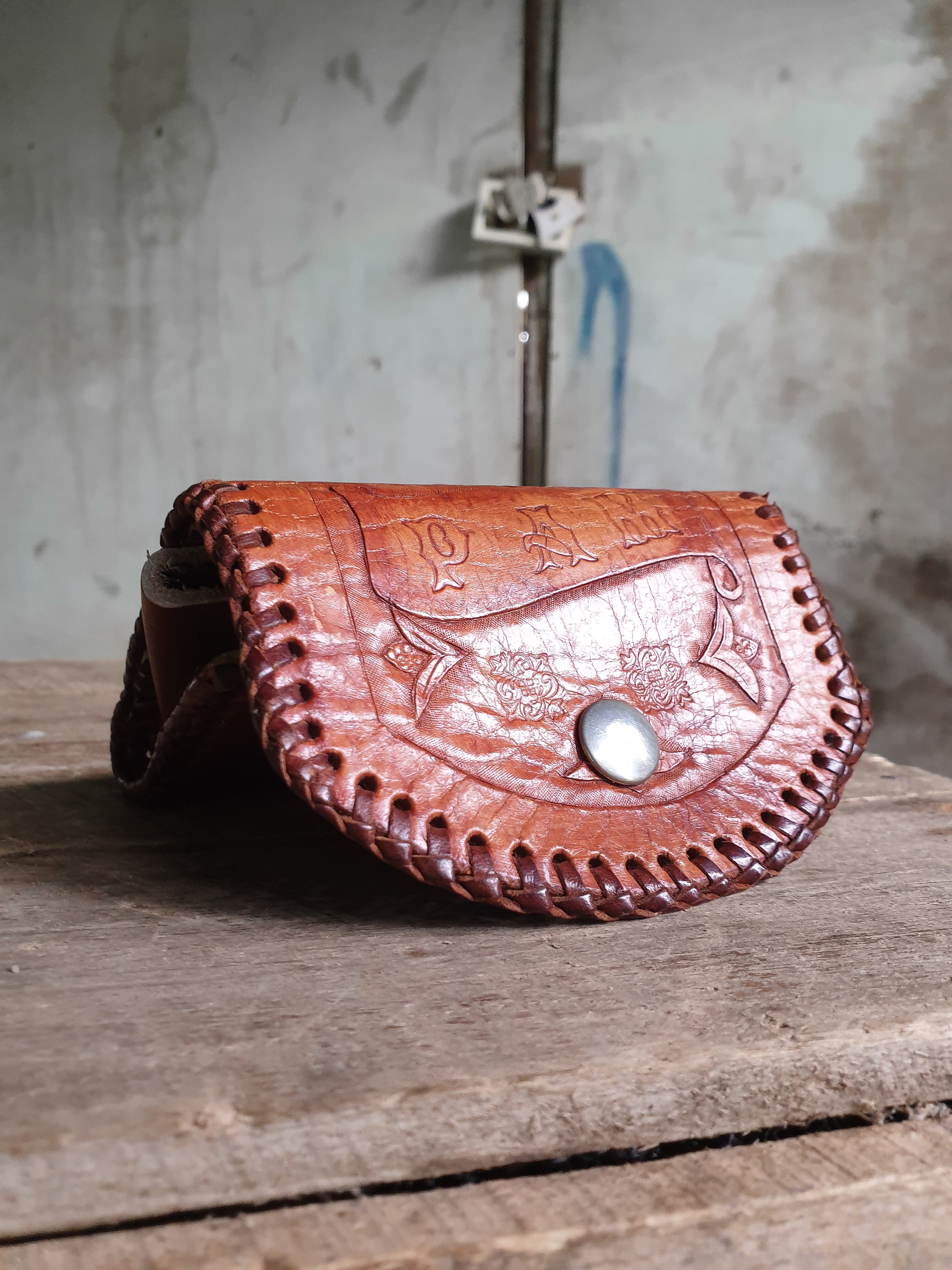 Vintage Tooled Leather 'Pam' Wallet