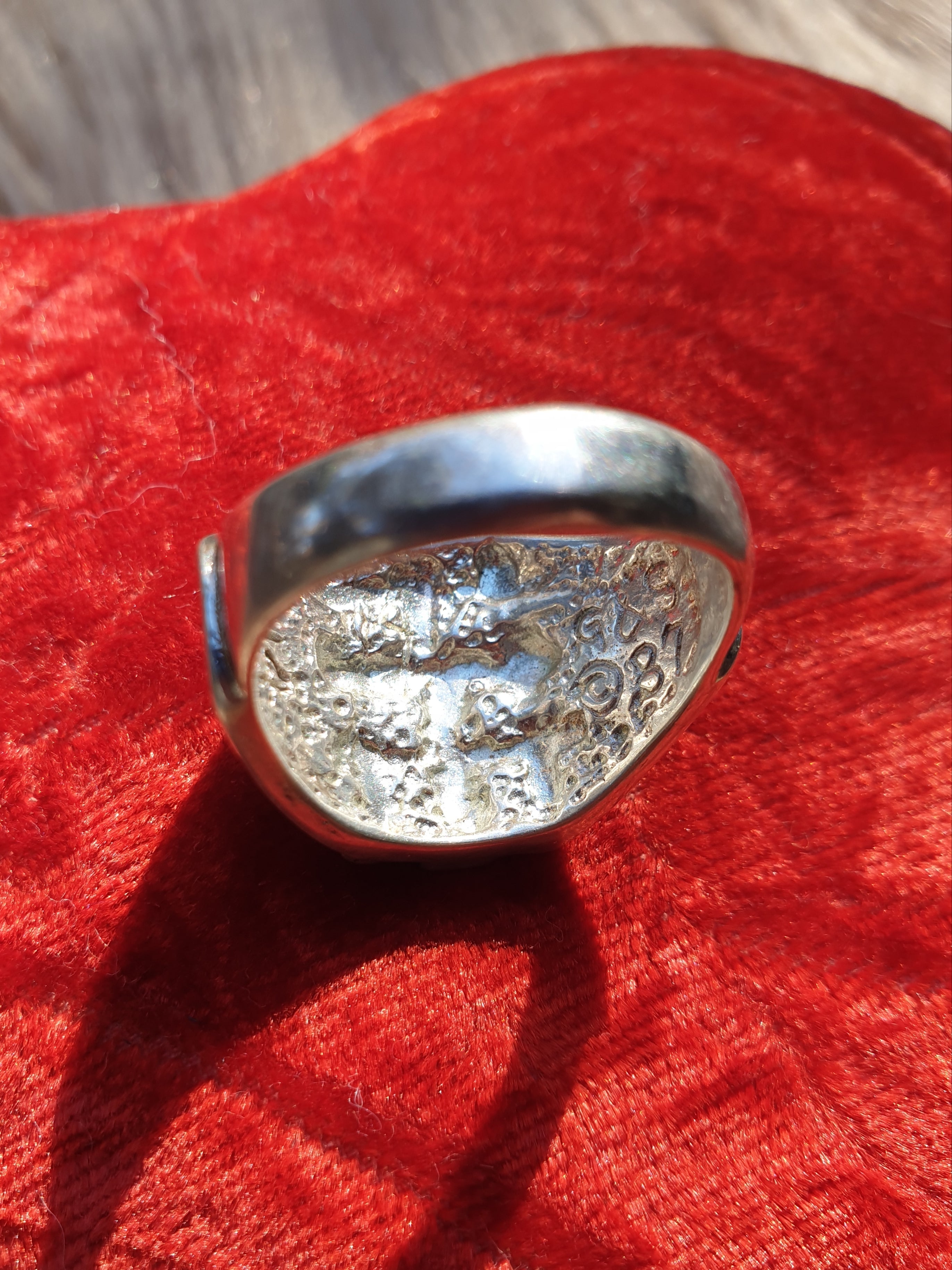 Vintage 1987 G&S Cross Ring