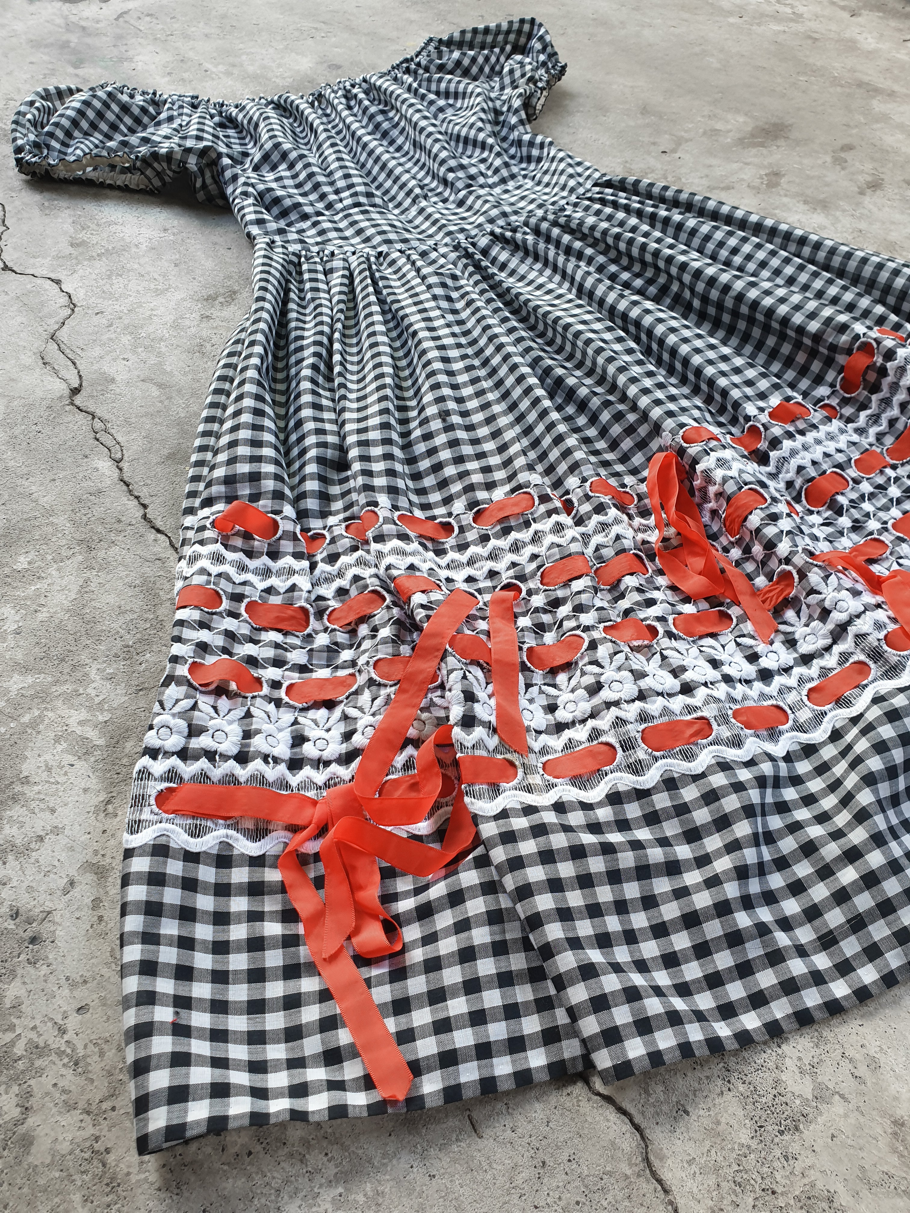 Vintage 1960s Gingham Milkmaid Dress