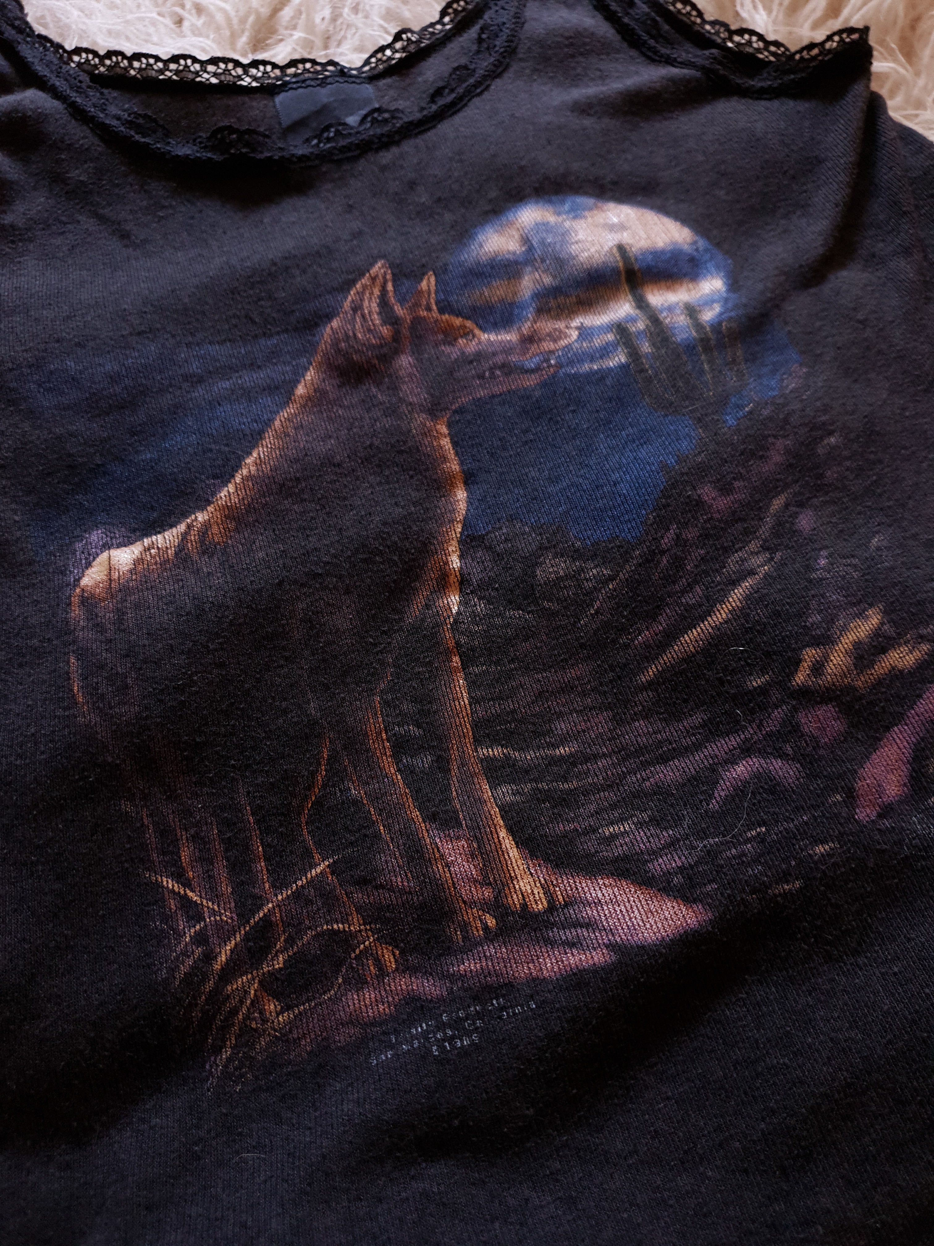 Vintage 1989 3D 'Bobby G' Print Wolf Lace Singlet