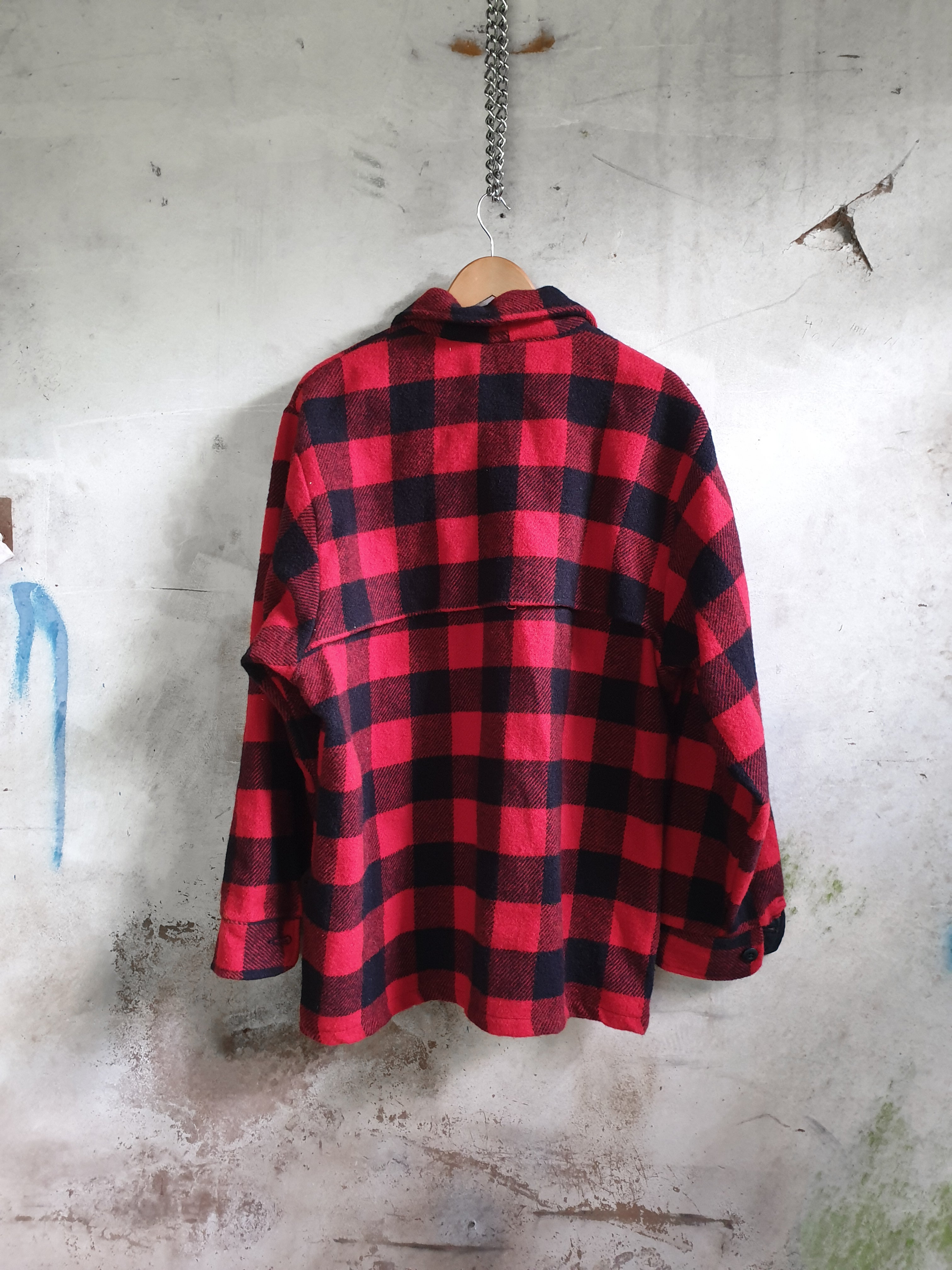 Vintage Red & Black Plaid Hunting Lumber Jacket