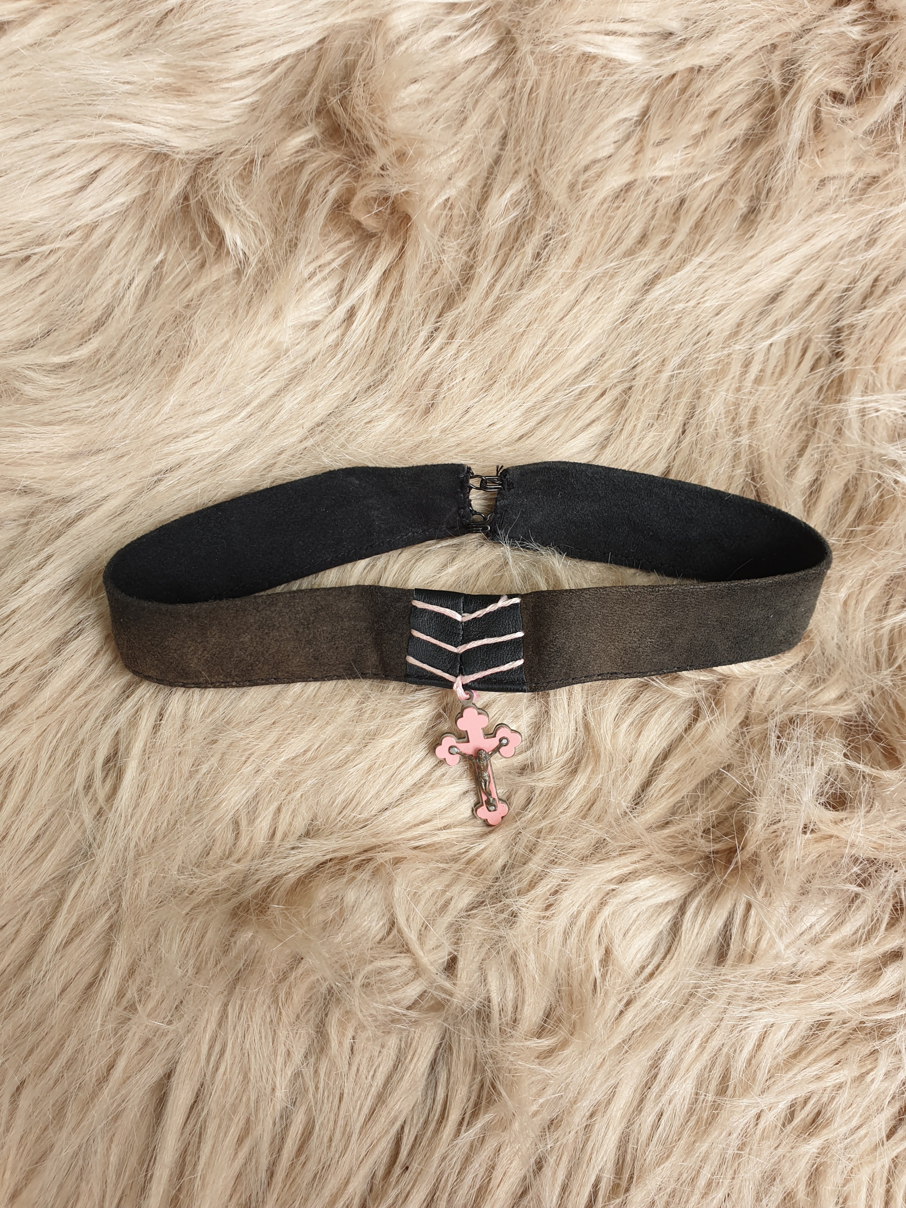 'Crucifix' Leather Choker