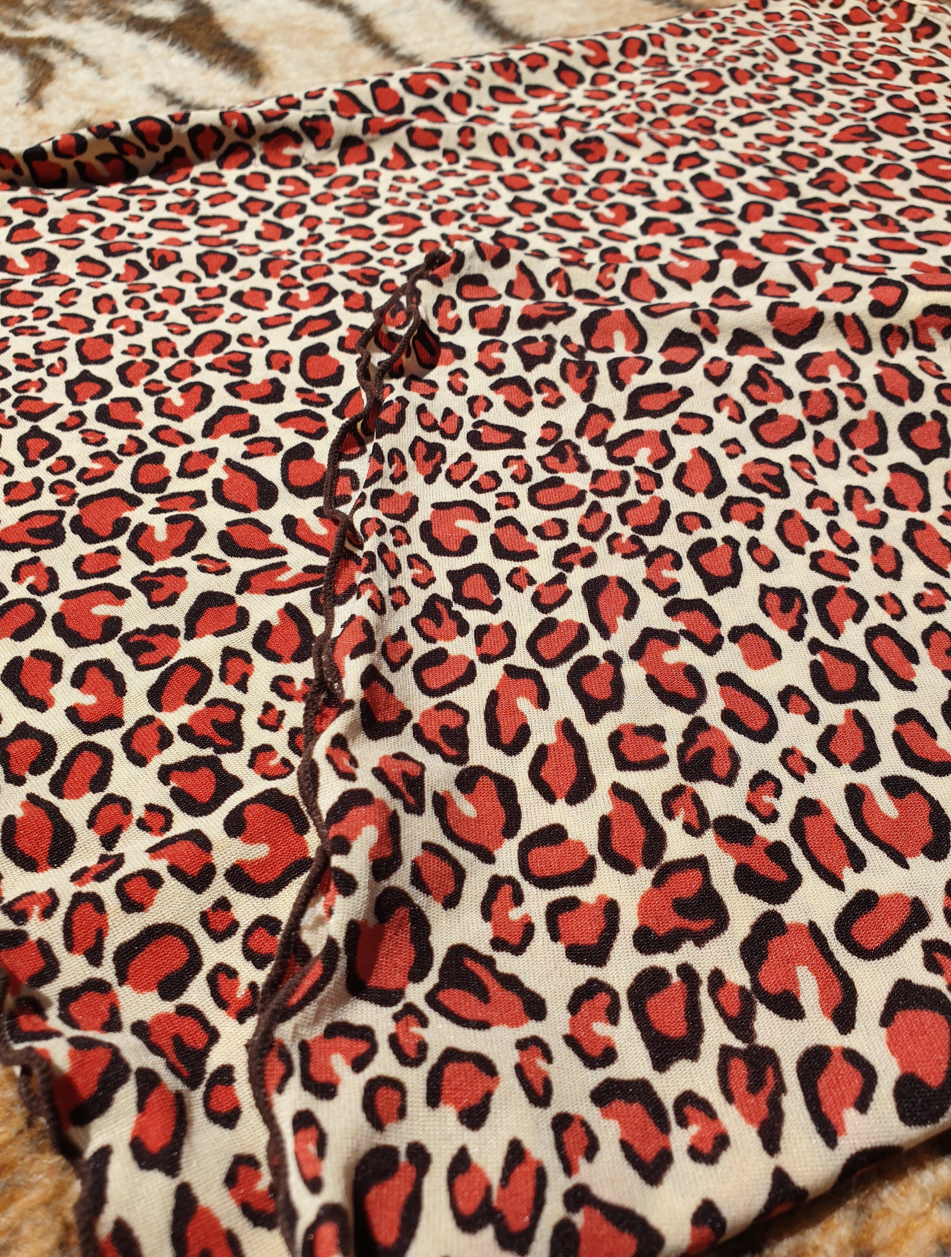 Vintage 90s/00s Leopard Print Mini Skirt