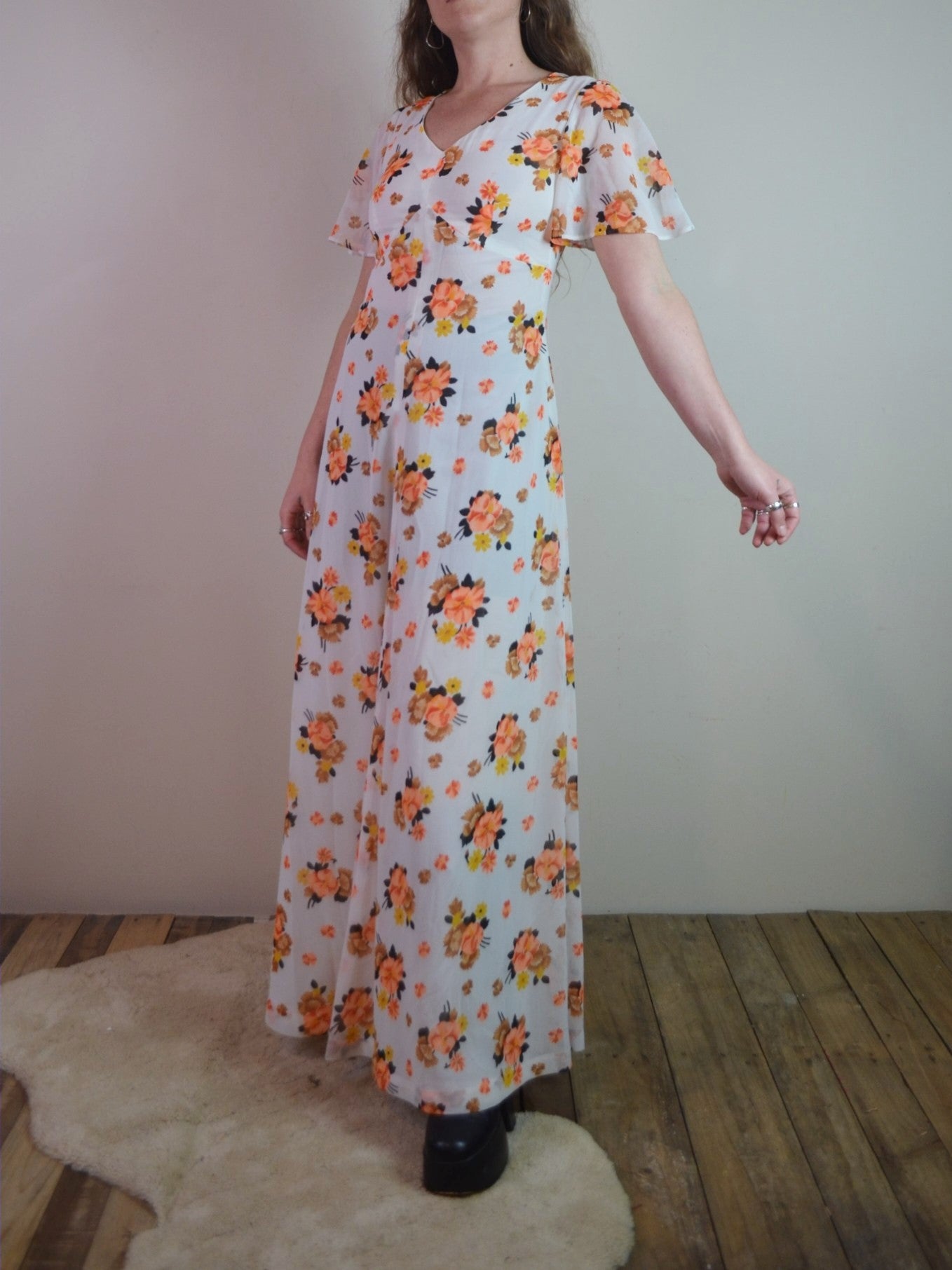 Vintage 70s Floral Butterfly Sleeve Maxi Dress