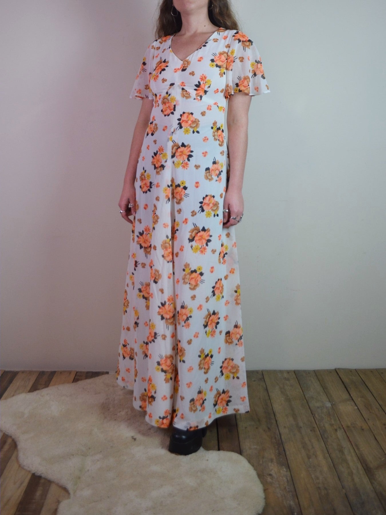 Vintage 70s Floral Butterfly Sleeve Maxi Dress