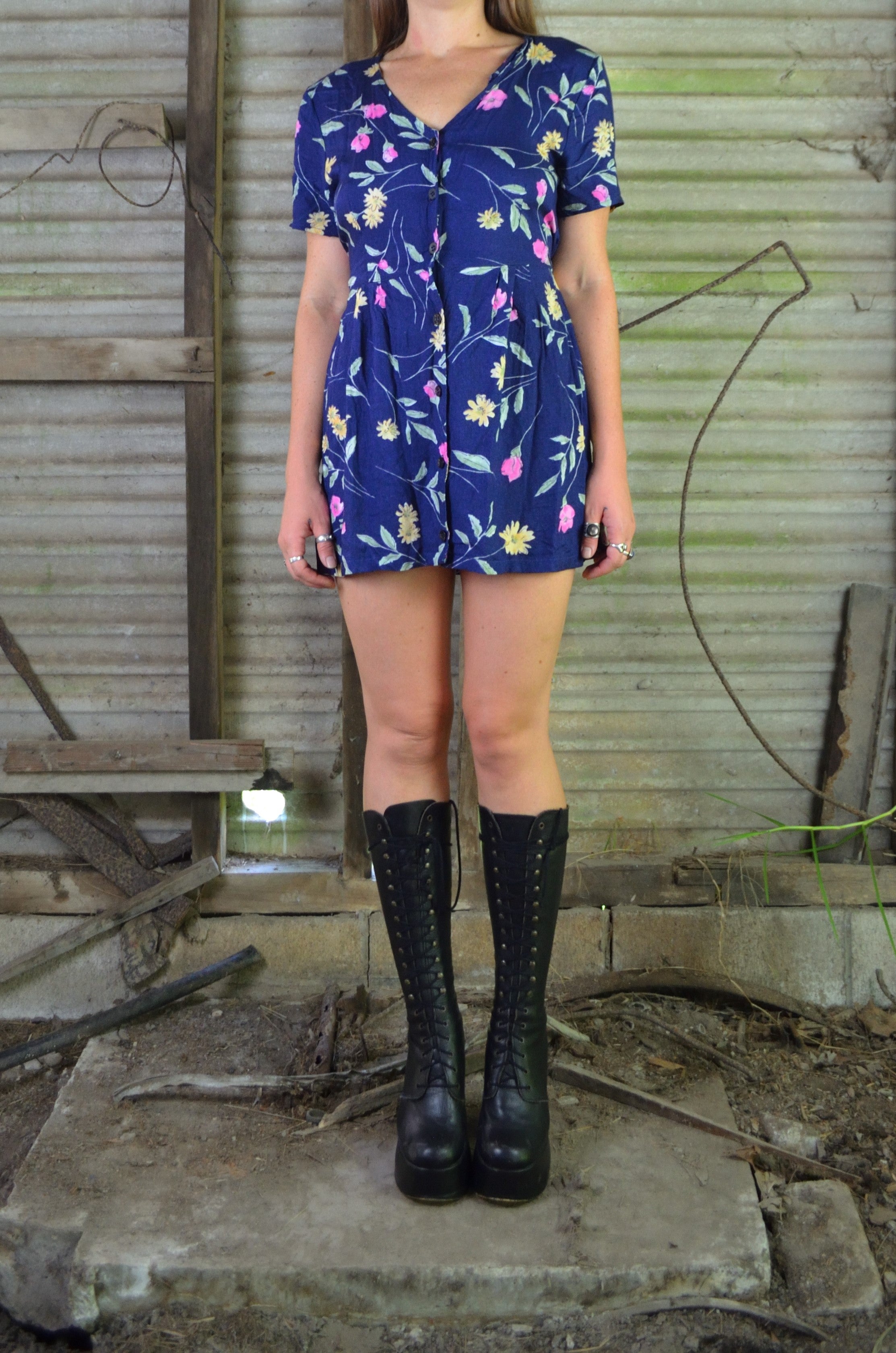 MAGIC MAMA EMPORIUM // Vintage 80s/90s Navy Floral Mini Dress MagicMama Emporium MAGIC MAMA EMPORIUM // Vintage 80s/90s Navy Floral Mini Dress MagicMama Emporium